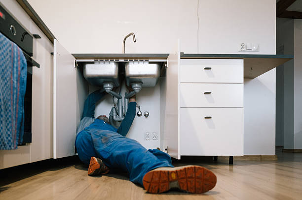 Professional Leak Detection technician working in Dayton, IN